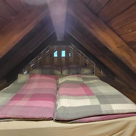 Glamping Fikfak Hotel เบลด ภายนอก รูปภาพ