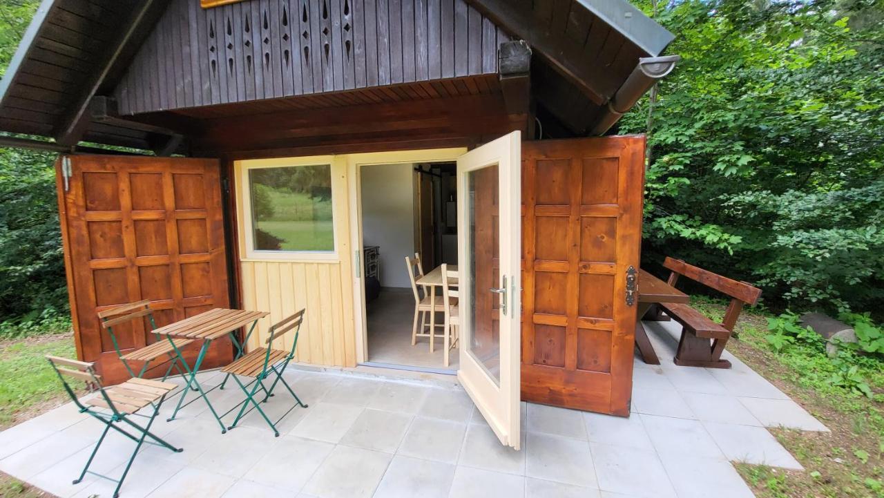 Glamping Fikfak Hotel เบลด ภายนอก รูปภาพ